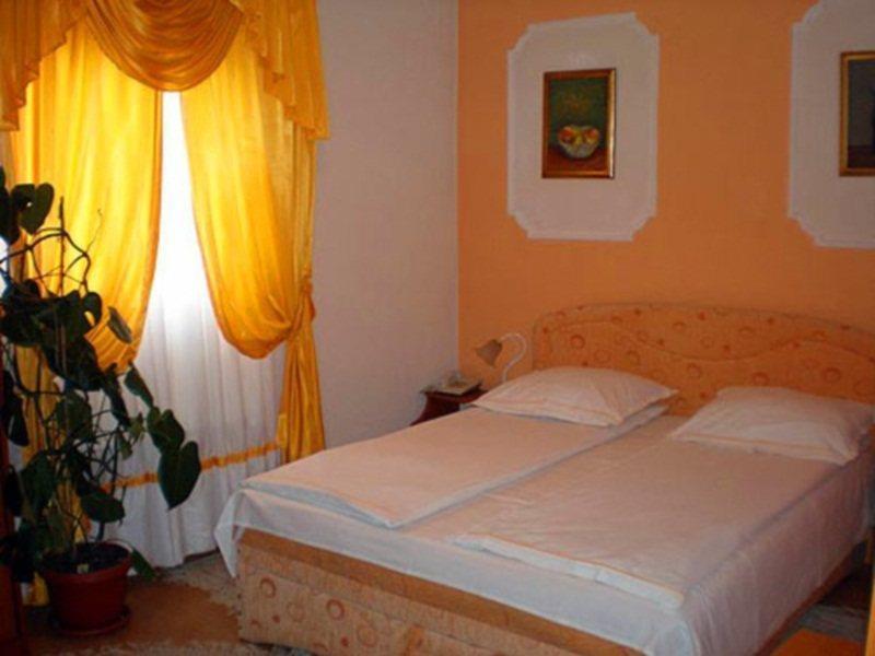 Hotel Alem Сараево Стая снимка